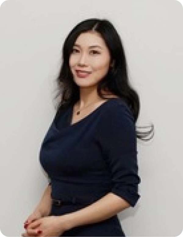 Xin Ren, Head of Risk & AI for NAMER and APAC at Feedzai, with expertise in AI strategy and data science for the financial sector.