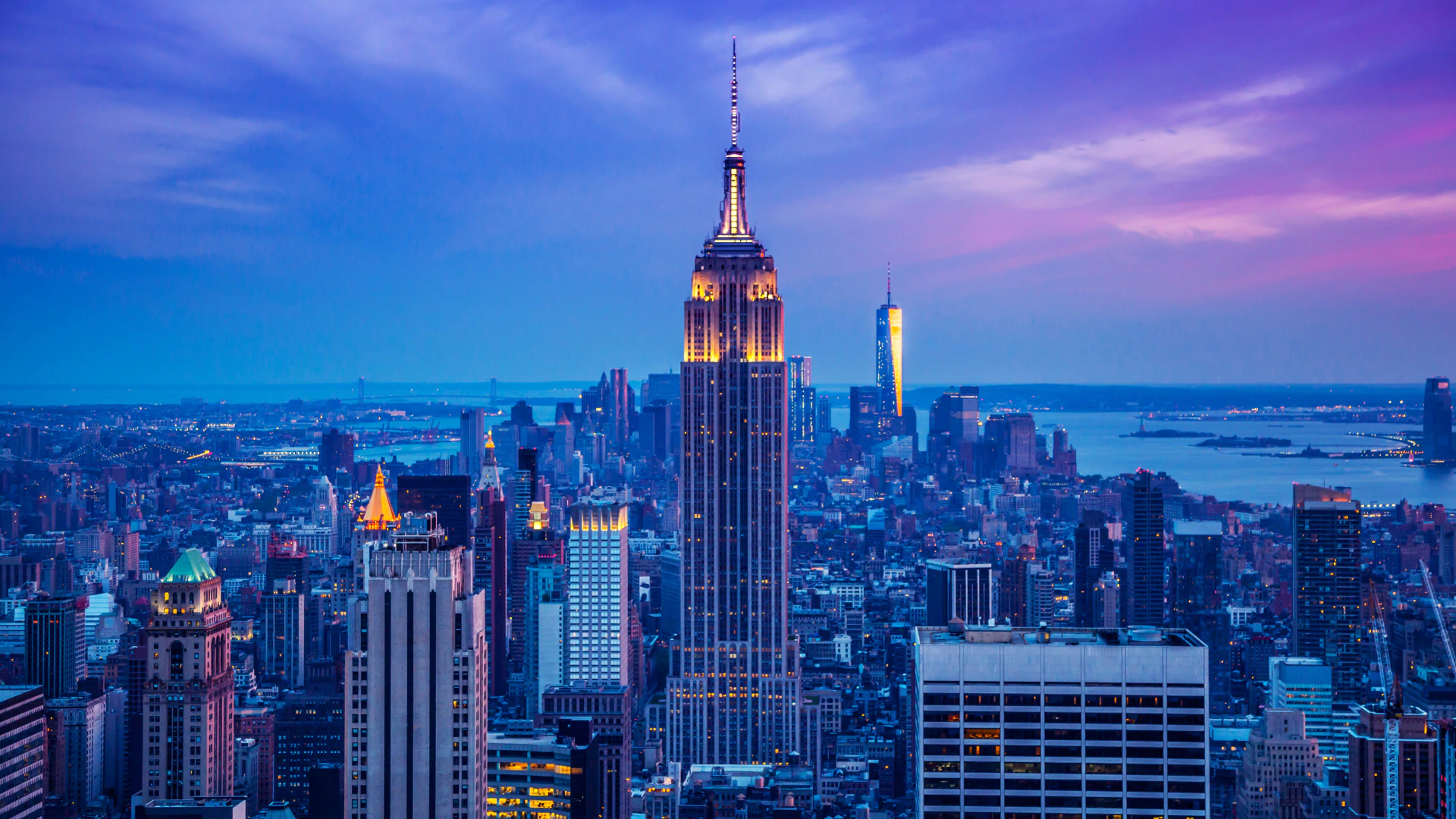 Illustration of the New York City skyline with Feedzai's expansion highlighted, symbolizing innovation in AI-driven financial crime prevention.