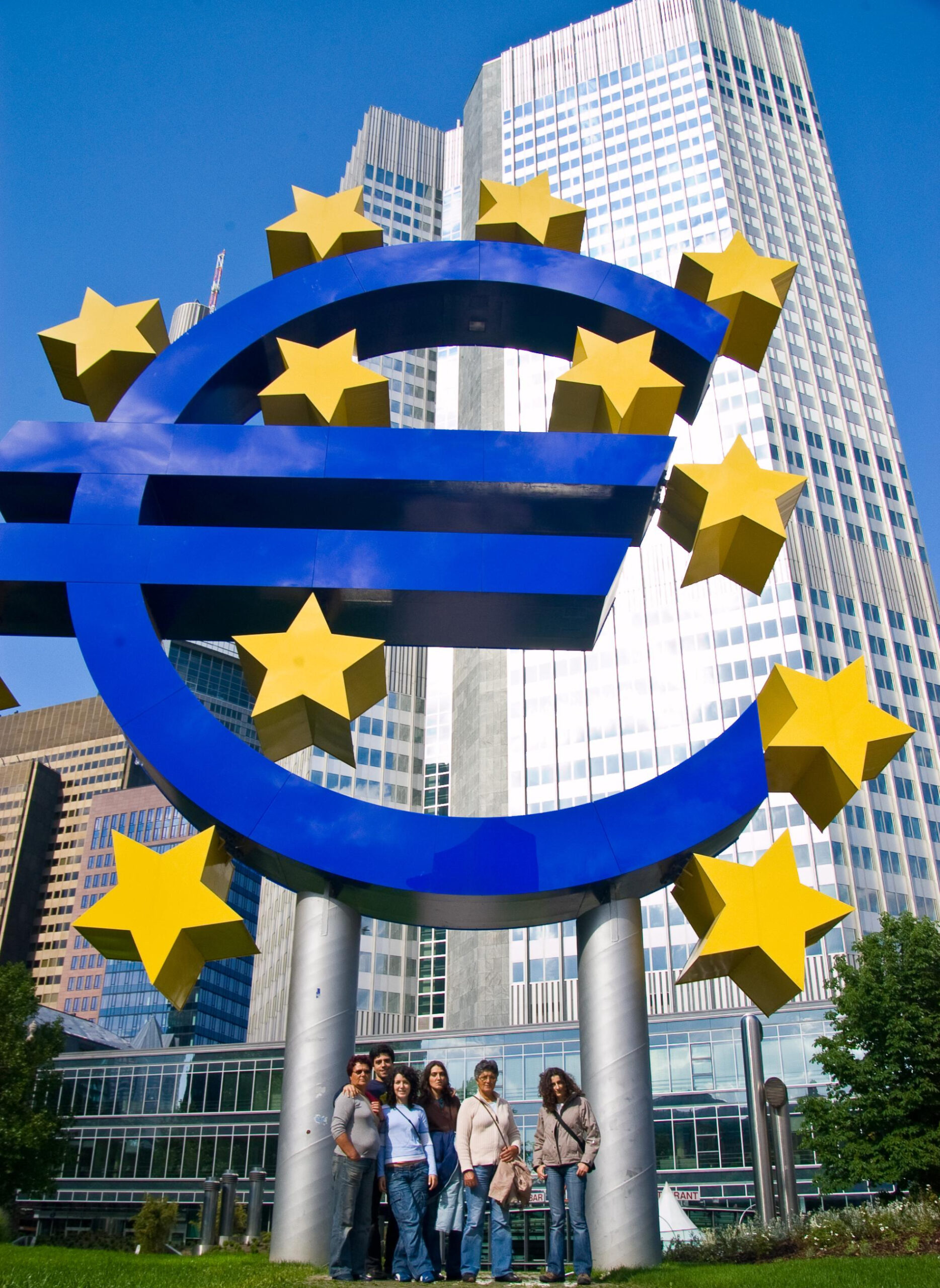 Photo of Feedzai CEO Nuno Sebastiao and family at the European Central Bank headquarters